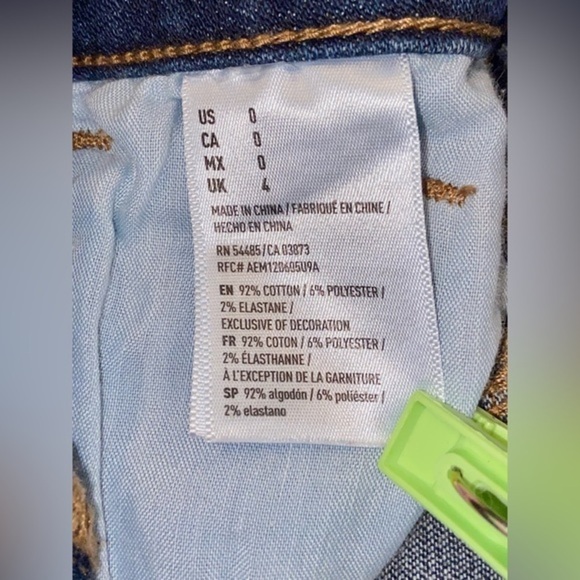 Women’s American Eagle distressed cut off midi stretchy shorts size 0 - Picture 6 of 9